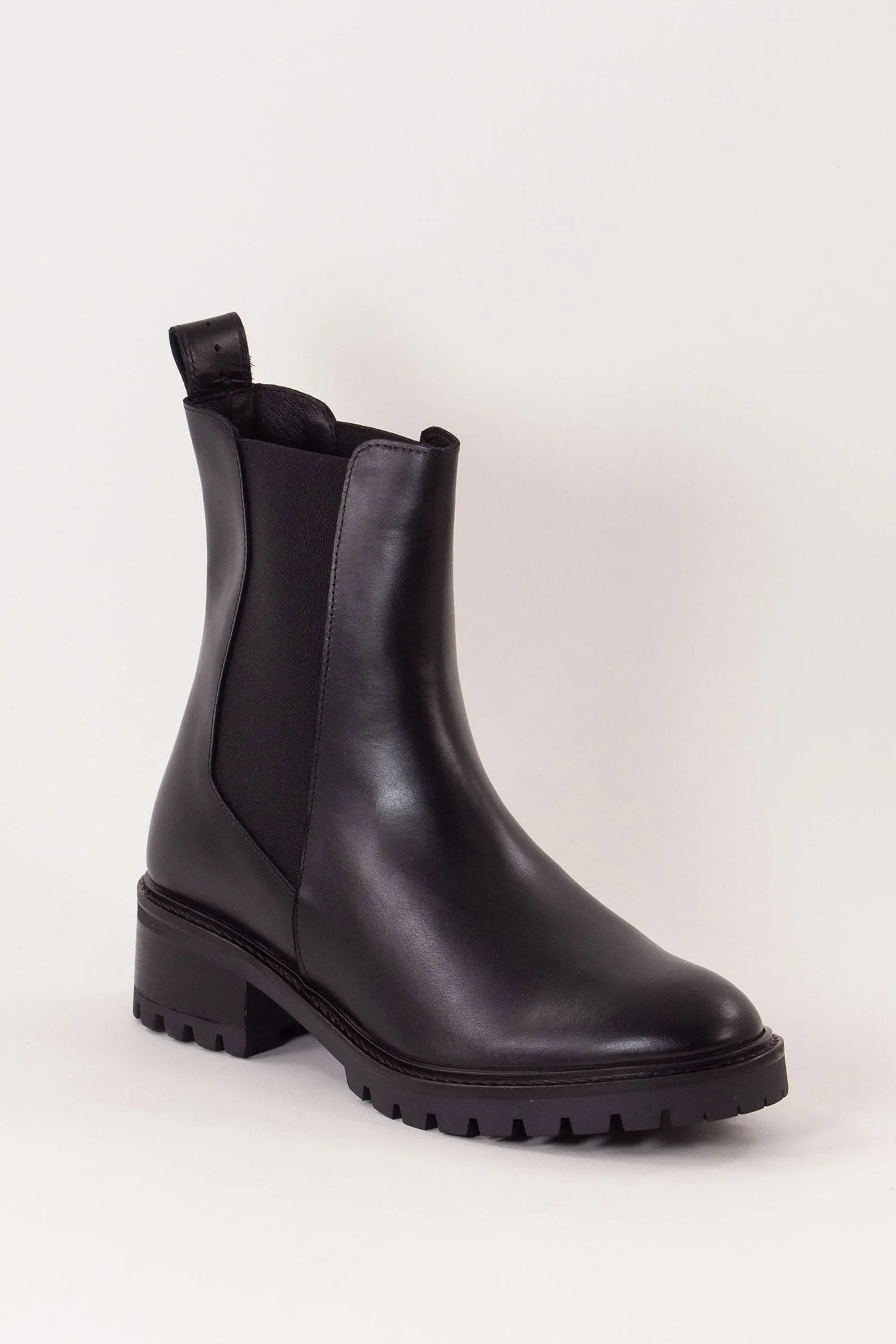 Ainwick Chelsea Boots