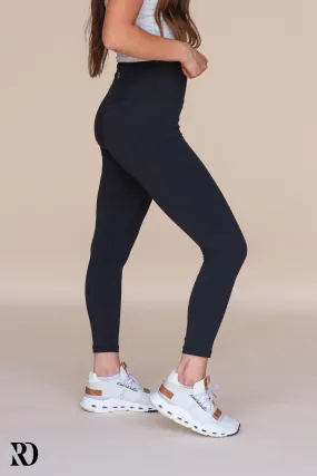 BLACK VITAL LEGGINGS | RD ESSENTIALS