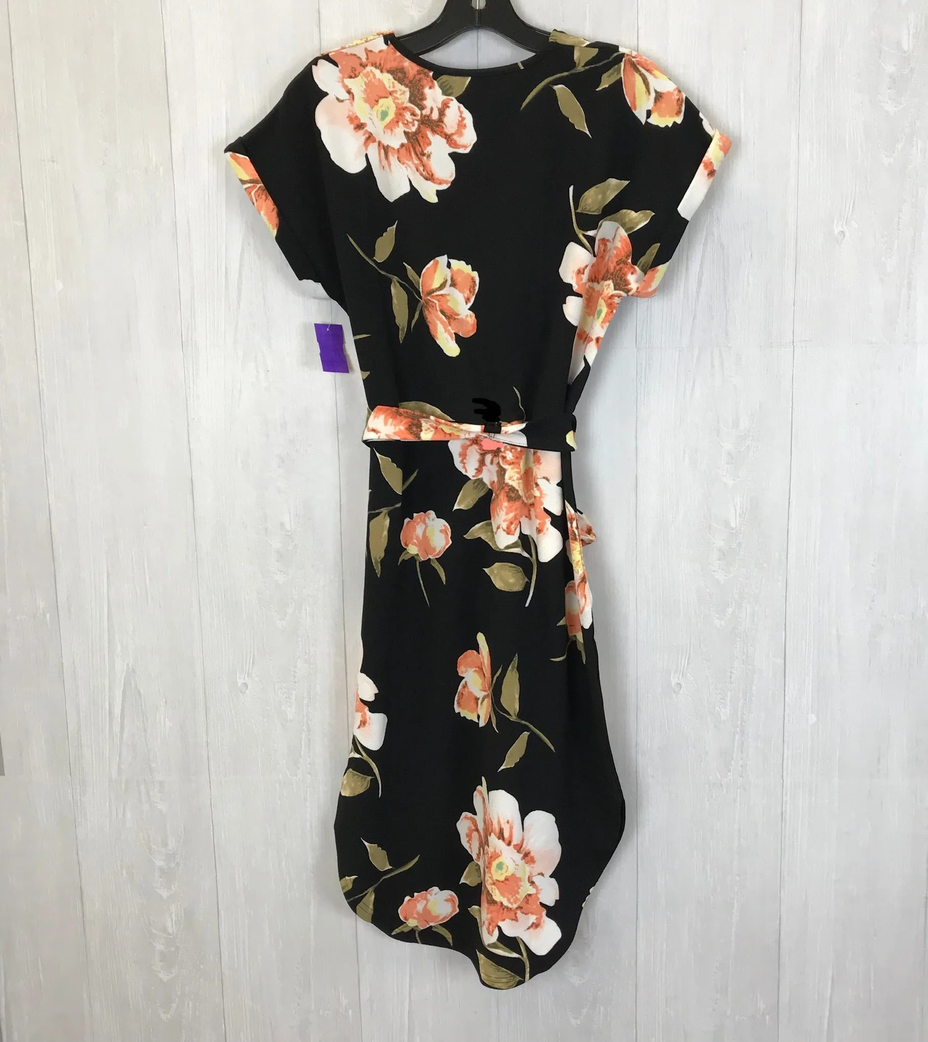 Dress Casual Midi By Shein  Size: M