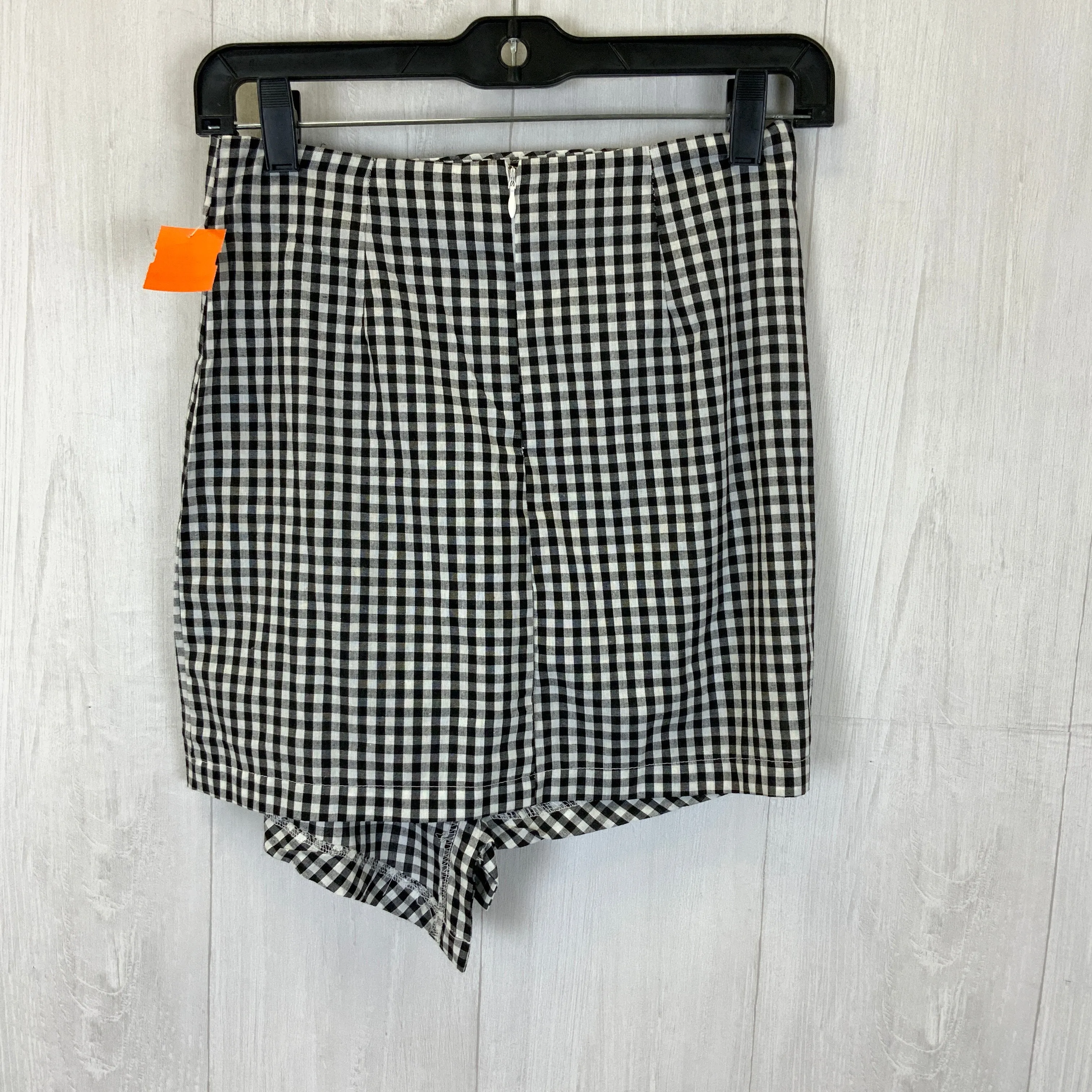 Skirt Mini & Short By Shein  Size: Xs